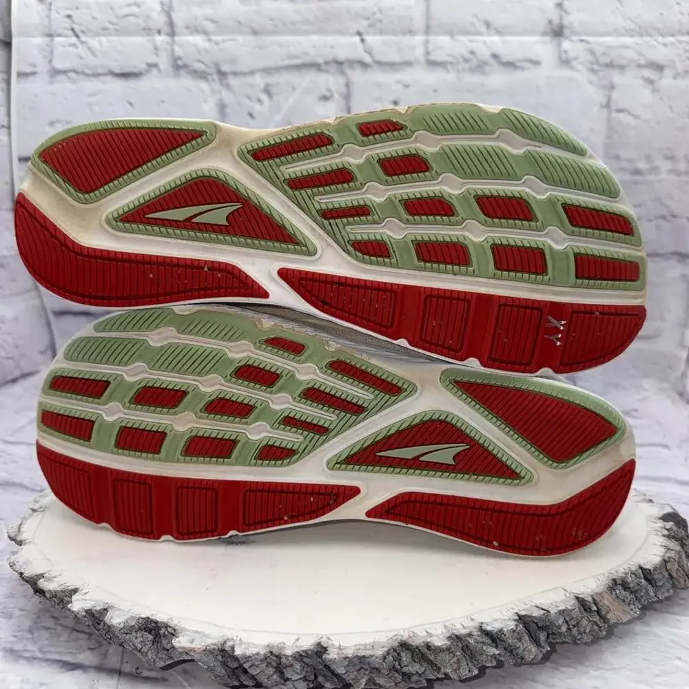 Altra size sneakers walking